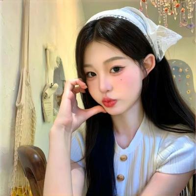 蒙面纱的男子